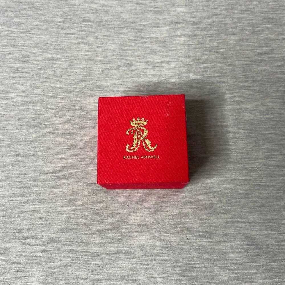 Rachel Ashwell 2.5” x 2.5” Vintage Ring Jewelry Gift Box